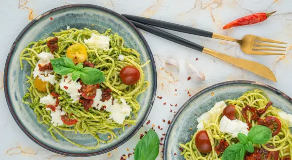Kaloryczność makaronu spaghetti: Ile kcal ma talerz? Prawda o diecie