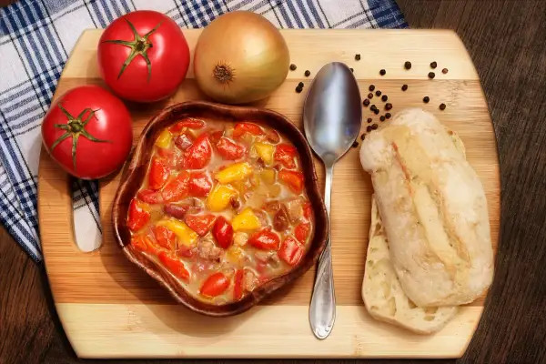 Jakie przyprawy do leczo? Odkryj sekret idealnego smaku!